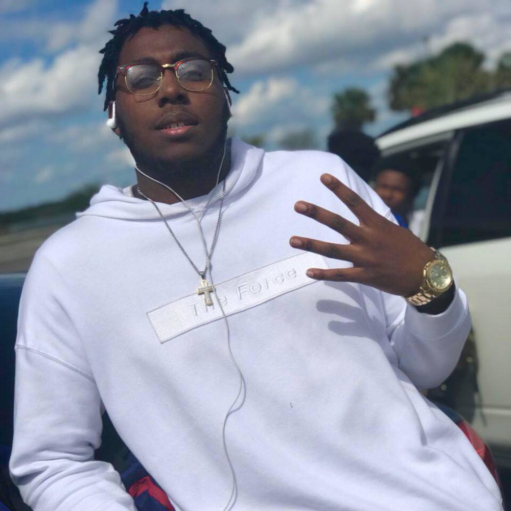 Meet your Posher, Giovanni